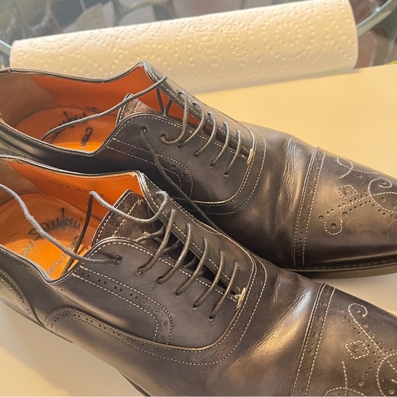 all shoes are in good condition and look new, - Picture 8 of 9